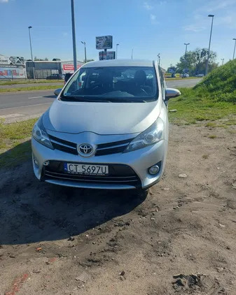 toyota Toyota Verso cena 18500 przebieg: 293500, rok produkcji 2013 z Toruń